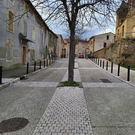 T2 Centre Village "Chez Clothilde" Remoulins Dış mekan fotoğraf