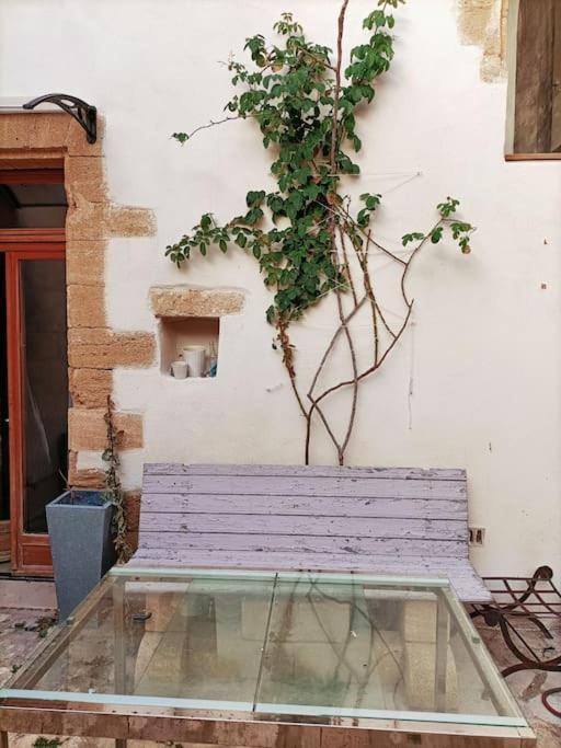 T2 Centre Village "Chez Clothilde" Remoulins Dış mekan fotoğraf